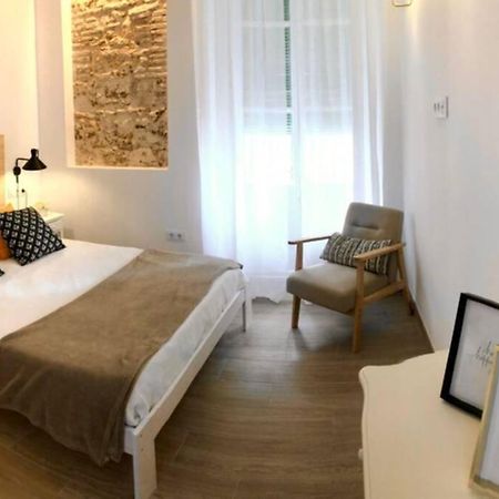 Gatu Premium Villa Libertad, Preferente Mayores De 25 Anos Y Familias Cádiz Eksteriør bilde
