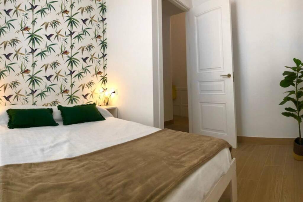 Gatu Premium Villa Libertad, Preferente Mayores De 25 Anos Y Familias Cádiz Eksteriør bilde